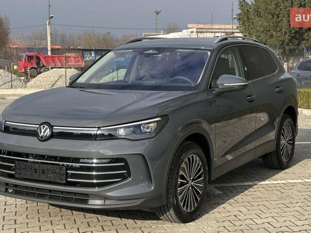 Фольксваген Тигуан, объемом двигателя 1.97 л и пробегом 0 тыс. км за 49444 $, фото 2 на Automoto.ua