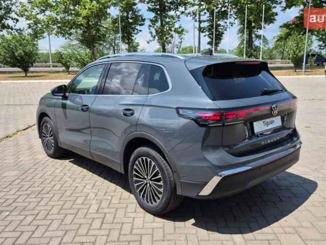 Фольксваген Тигуан, объемом двигателя 1.97 л и пробегом 0 тыс. км за 49444 $, фото 3 на Automoto.ua