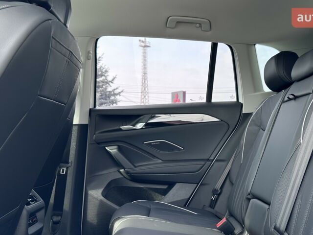 Фольксваген Тигуан, объемом двигателя 1.97 л и пробегом 0 тыс. км за 49005 $, фото 28 на Automoto.ua