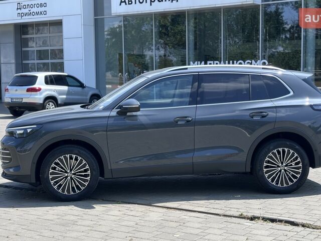 Фольксваген Тигуан, объемом двигателя 1.97 л и пробегом 0 тыс. км за 50996 $, фото 5 на Automoto.ua