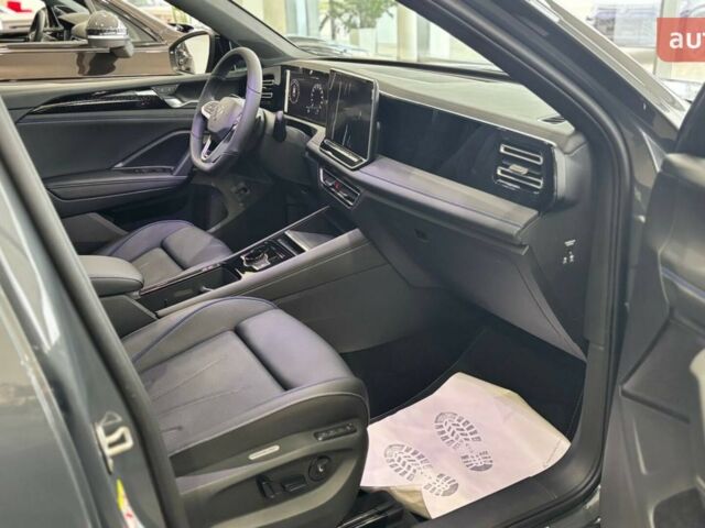 Фольксваген Тигуан, объемом двигателя 1.97 л и пробегом 0 тыс. км за 55850 $, фото 27 на Automoto.ua