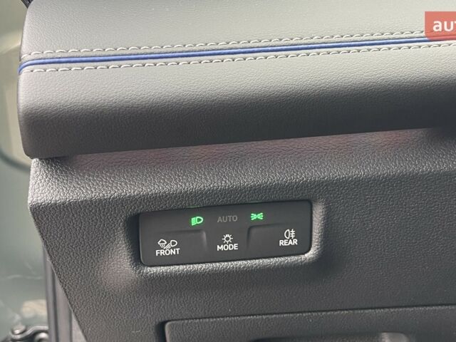 Фольксваген Тигуан, объемом двигателя 1.97 л и пробегом 0 тыс. км за 56097 $, фото 18 на Automoto.ua