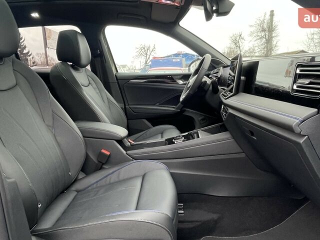 Фольксваген Тигуан, объемом двигателя 1.97 л и пробегом 0 тыс. км за 56097 $, фото 14 на Automoto.ua