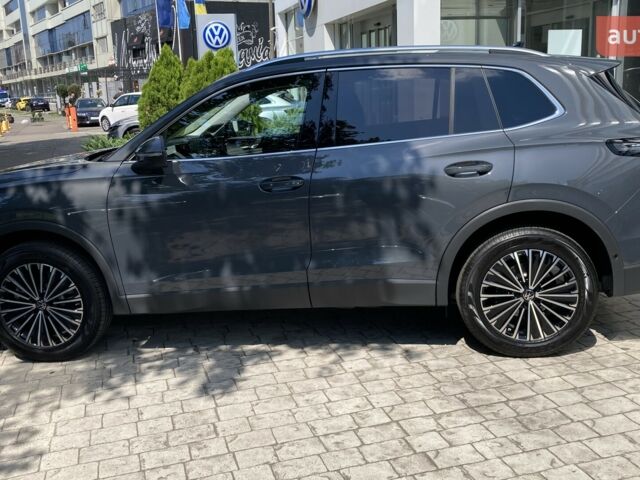 купить новое авто Фольксваген Тигуан 2025 года от официального дилера Автодім Атлант на Вацлава Гавела Фольксваген фото