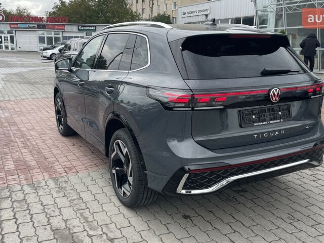 Фольксваген Тигуан, объемом двигателя 1.97 л и пробегом 0 тыс. км за 51600 $, фото 3 на Automoto.ua