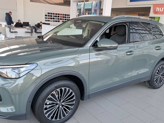 Фольксваген Тигуан, объемом двигателя 1.97 л и пробегом 0 тыс. км за 48100 $, фото 24 на Automoto.ua