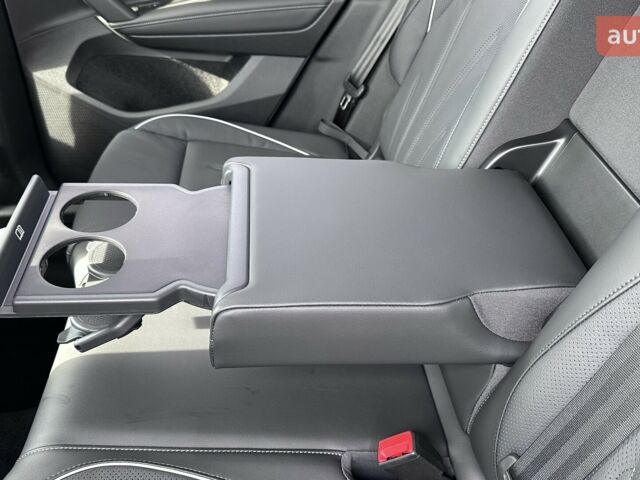 Фольксваген Тигуан, объемом двигателя 1.97 л и пробегом 0 тыс. км за 49005 $, фото 33 на Automoto.ua