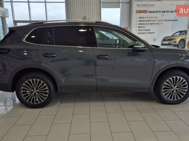 Фольксваген Тигуан, объемом двигателя 1.97 л и пробегом 0 тыс. км за 48925 $, фото 8 на Automoto.ua