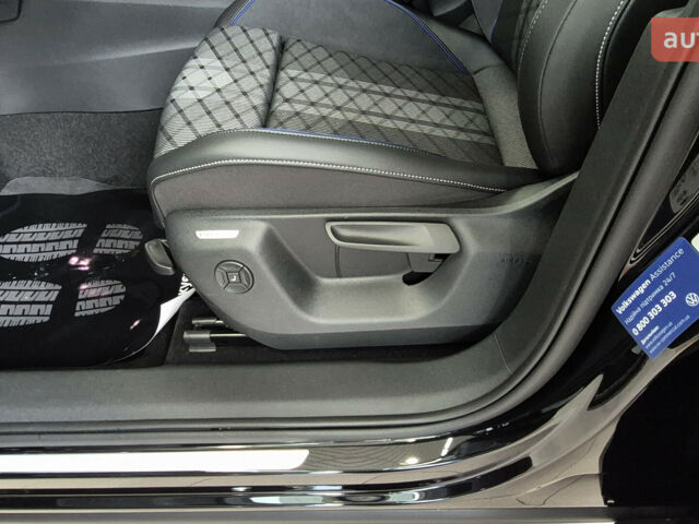 купить новое авто Фольксваген Тигуан 2025 года от официального дилера Автодім Атлант на Вацлава Гавела Фольксваген фото