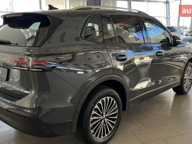 Фольксваген Тигуан, объемом двигателя 1.97 л и пробегом 0 тыс. км за 44071 $, фото 6 на Automoto.ua