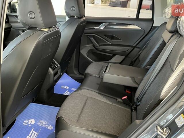 Фольксваген Тигуан, объемом двигателя 1.97 л и пробегом 0 тыс. км за 44071 $, фото 17 на Automoto.ua