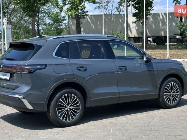 Фольксваген Тигуан, объемом двигателя 1.97 л и пробегом 0 тыс. км за 49923 $, фото 7 на Automoto.ua