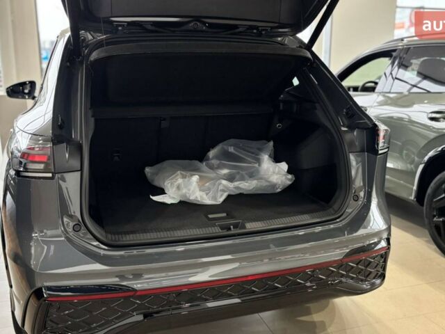 Фольксваген Тигуан, объемом двигателя 1.97 л и пробегом 0 тыс. км за 55850 $, фото 12 на Automoto.ua