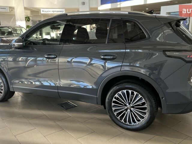 Фольксваген Тигуан, объемом двигателя 1.97 л и пробегом 0 тыс. км за 44071 $, фото 10 на Automoto.ua