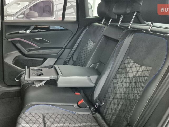 купить новое авто Фольксваген Тигуан 2025 года от официального дилера Автодім Атлант на Вацлава Гавела Фольксваген фото