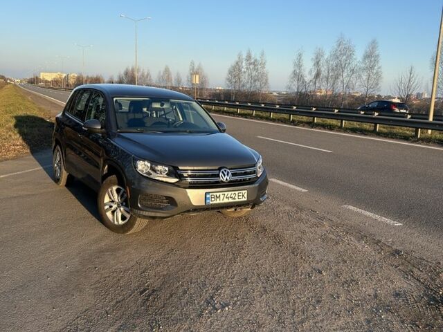 Сірий Фольксваген Тігуан, об'ємом двигуна 2 л та пробігом 220 тис. км за 11000 $, фото 1 на Automoto.ua
