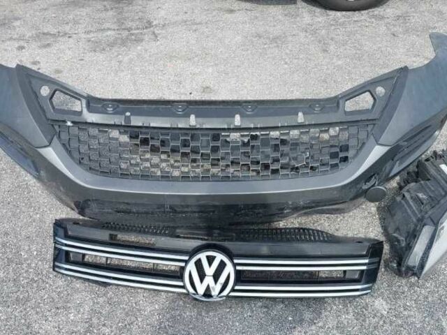 Серый Фольксваген Тигуан, объемом двигателя 2 л и пробегом 167 тыс. км за 8900 $, фото 9 на Automoto.ua