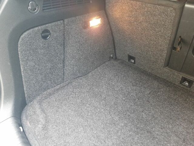 Серый Фольксваген Тигуан, объемом двигателя 2 л и пробегом 174 тыс. км за 12000 $, фото 13 на Automoto.ua