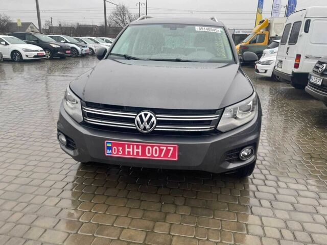 Сірий Фольксваген Тігуан, об'ємом двигуна 0 л та пробігом 208 тис. км за 11000 $, фото 3 на Automoto.ua