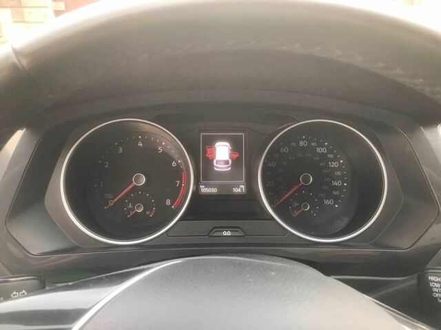 Сірий Фольксваген Тігуан, об'ємом двигуна 2 л та пробігом 105 тис. км за 18889 $, фото 7 на Automoto.ua