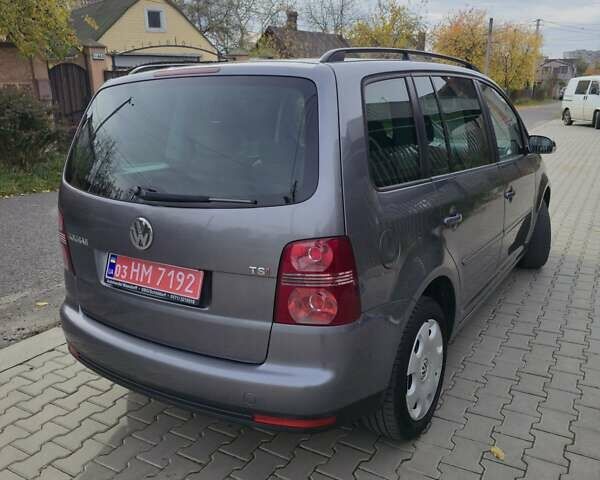 Сірий Фольксваген Тігуан, об'ємом двигуна 1.4 л та пробігом 160 тис. км за 6999 $, фото 13 на Automoto.ua