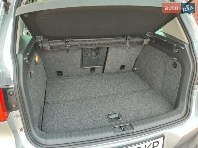 Серый Фольксваген Тигуан, объемом двигателя 1.97 л и пробегом 306 тыс. км за 10000 $, фото 47 на Automoto.ua