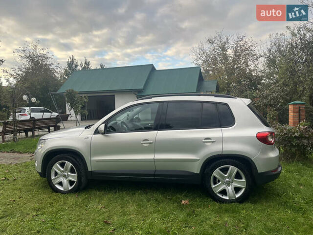 Серый Фольксваген Тигуан, объемом двигателя 2 л и пробегом 254 тыс. км за 10600 $, фото 20 на Automoto.ua