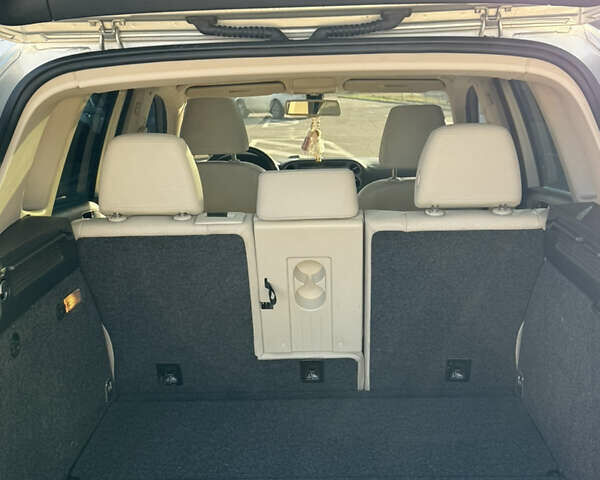 Сірий Фольксваген Тігуан, об'ємом двигуна 2 л та пробігом 158 тис. км за 10800 $, фото 13 на Automoto.ua