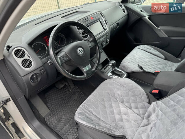 Сірий Фольксваген Тігуан, об'ємом двигуна 1.98 л та пробігом 145 тис. км за 9790 $, фото 13 на Automoto.ua