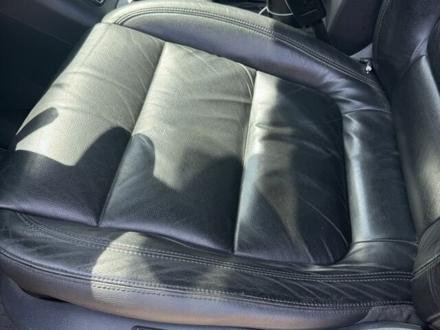 Серый Фольксваген Тигуан, объемом двигателя 2 л и пробегом 222 тыс. км за 9800 $, фото 5 на Automoto.ua