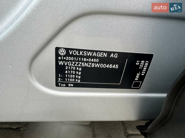 Сірий Фольксваген Тігуан, об'ємом двигуна 1.4 л та пробігом 249 тис. км за 8200 $, фото 23 на Automoto.ua