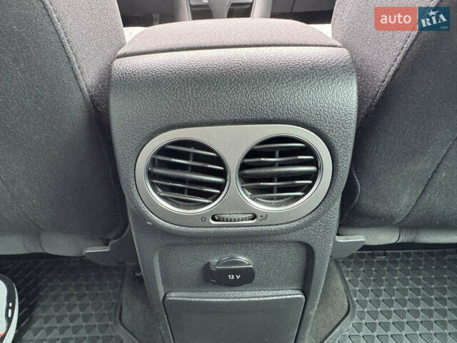 Сірий Фольксваген Тігуан, об'ємом двигуна 1.98 л та пробігом 145 тис. км за 9790 $, фото 29 на Automoto.ua