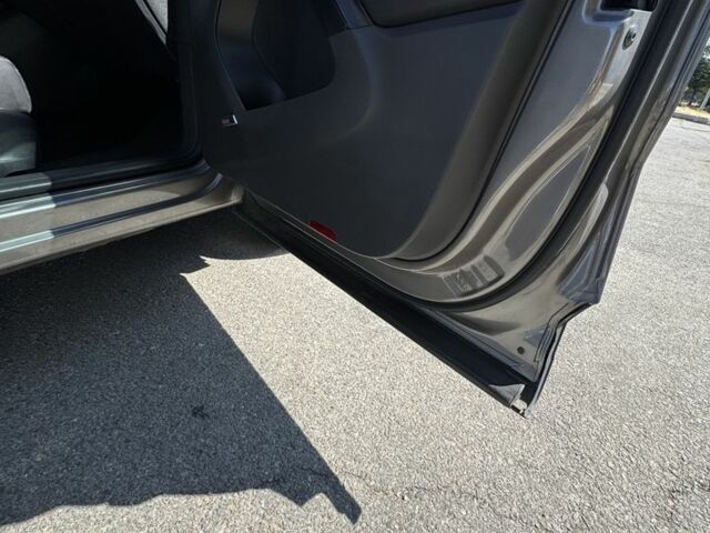 Серый Фольксваген Тигуан, объемом двигателя 2 л и пробегом 222 тыс. км за 9800 $, фото 11 на Automoto.ua