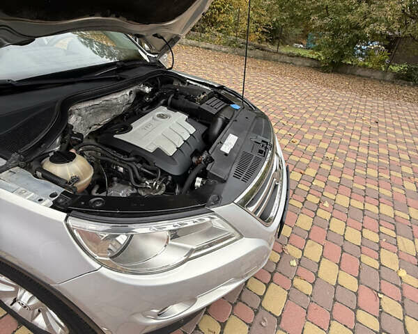 Сірий Фольксваген Тігуан, об'ємом двигуна 1.97 л та пробігом 194 тис. км за 9900 $, фото 6 на Automoto.ua