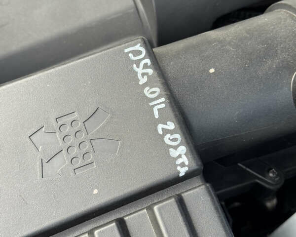 Сірий Фольксваген Тігуан, об'ємом двигуна 2 л та пробігом 226 тис. км за 12200 $, фото 60 на Automoto.ua