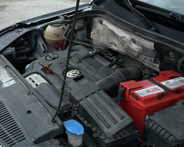 Серый Фольксваген Тигуан, объемом двигателя 1.4 л и пробегом 165 тыс. км за 9700 $, фото 38 на Automoto.ua