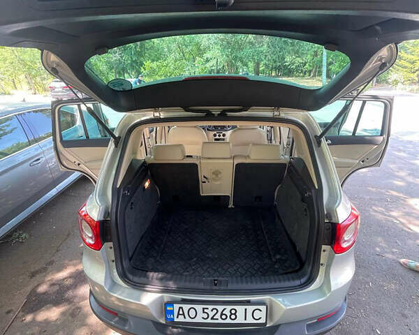 Серый Фольксваген Тигуан, объемом двигателя 2 л и пробегом 155 тыс. км за 10500 $, фото 10 на Automoto.ua