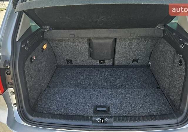 Серый Фольксваген Тигуан, объемом двигателя 2 л и пробегом 330 тыс. км за 9999 $, фото 34 на Automoto.ua