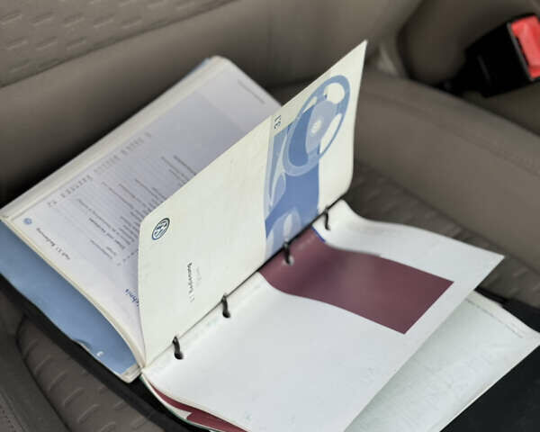 Сірий Фольксваген Тігуан, об'ємом двигуна 2 л та пробігом 226 тис. км за 12200 $, фото 42 на Automoto.ua