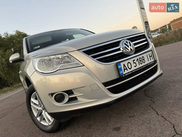 Серый Фольксваген Тигуан, объемом двигателя 1.97 л и пробегом 160 тыс. км за 13950 $, фото 28 на Automoto.ua
