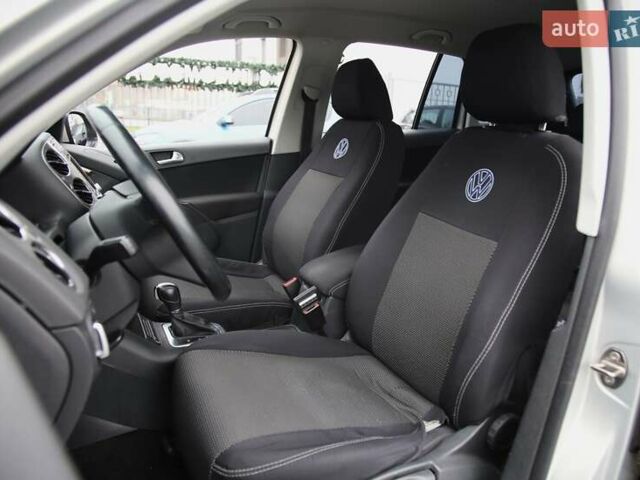 Серый Фольксваген Тигуан, объемом двигателя 2 л и пробегом 152 тыс. км за 10500 $, фото 6 на Automoto.ua