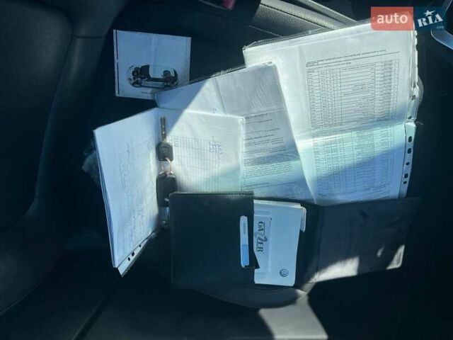 Серый Фольксваген Тигуан, объемом двигателя 2 л и пробегом 201 тыс. км за 11400 $, фото 25 на Automoto.ua