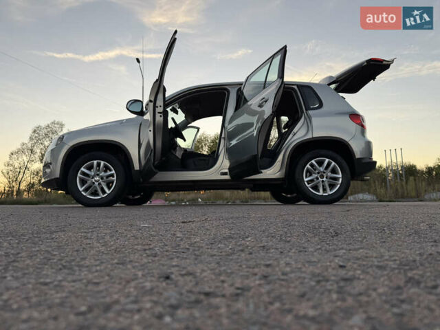 Серый Фольксваген Тигуан, объемом двигателя 1.97 л и пробегом 160 тыс. км за 13950 $, фото 15 на Automoto.ua