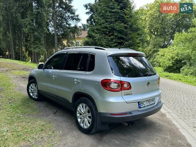 Сірий Фольксваген Тігуан, об'ємом двигуна 2 л та пробігом 268 тис. км за 11600 $, фото 29 на Automoto.ua