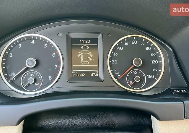 Сірий Фольксваген Тігуан, об'ємом двигуна 1.98 л та пробігом 250 тис. км за 10100 $, фото 5 на Automoto.ua