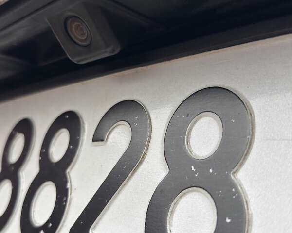 Сірий Фольксваген Тігуан, об'ємом двигуна 1.97 л та пробігом 250 тис. км за 11900 $, фото 10 на Automoto.ua