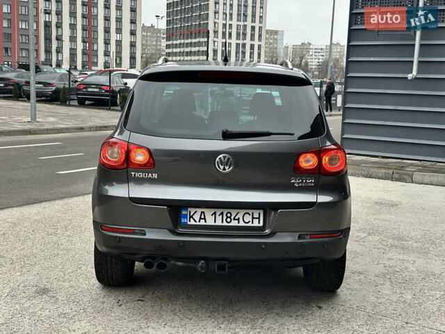 Сірий Фольксваген Тігуан, об'ємом двигуна 1.97 л та пробігом 285 тис. км за 10800 $, фото 8 на Automoto.ua