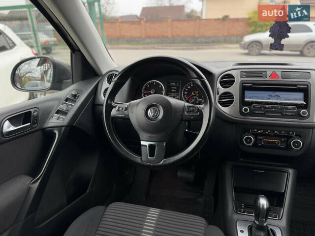 Серый Фольксваген Тигуан, объемом двигателя 2 л и пробегом 285 тыс. км за 10999 $, фото 18 на Automoto.ua