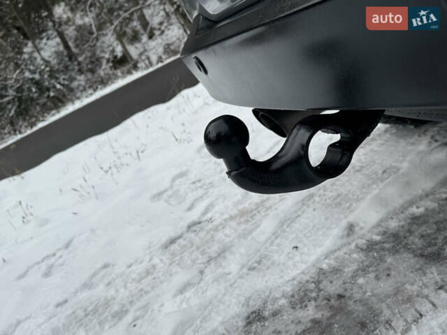 Серый Фольксваген Тигуан, объемом двигателя 2 л и пробегом 265 тыс. км за 11500 $, фото 31 на Automoto.ua