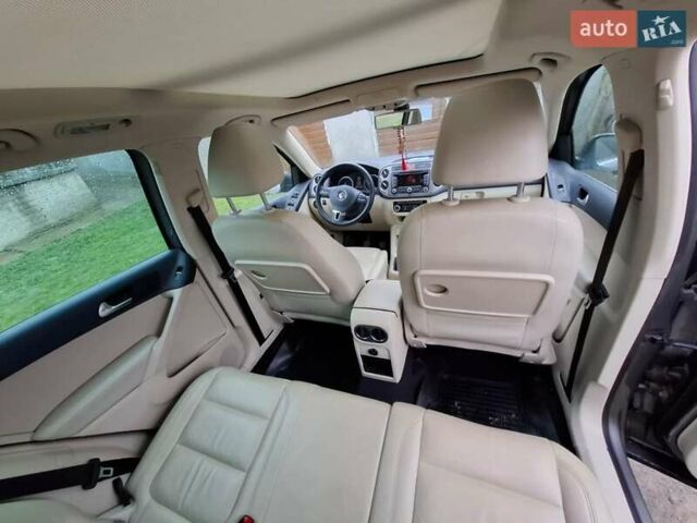 Серый Фольксваген Тигуан, объемом двигателя 1.97 л и пробегом 223 тыс. км за 15800 $, фото 28 на Automoto.ua